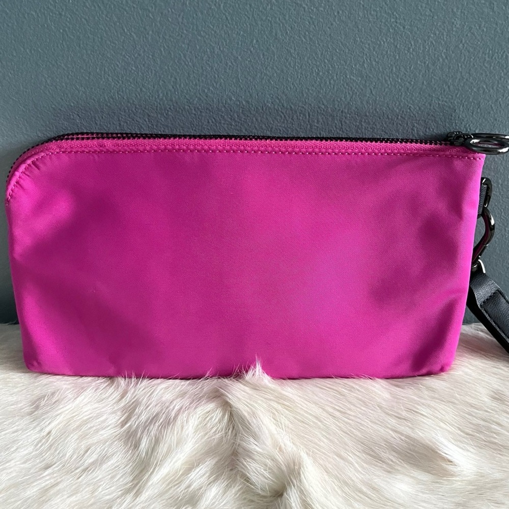 Lululemon Now & Always Pink Sonic/Black Wristlet Wallet Clutch Keychain - Picture 5 of 11